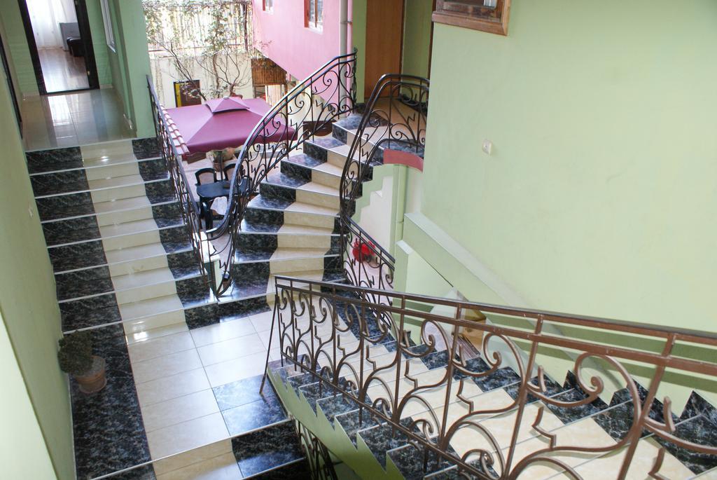 Marani Hotel บาทูมิ ภายนอก รูปภาพ