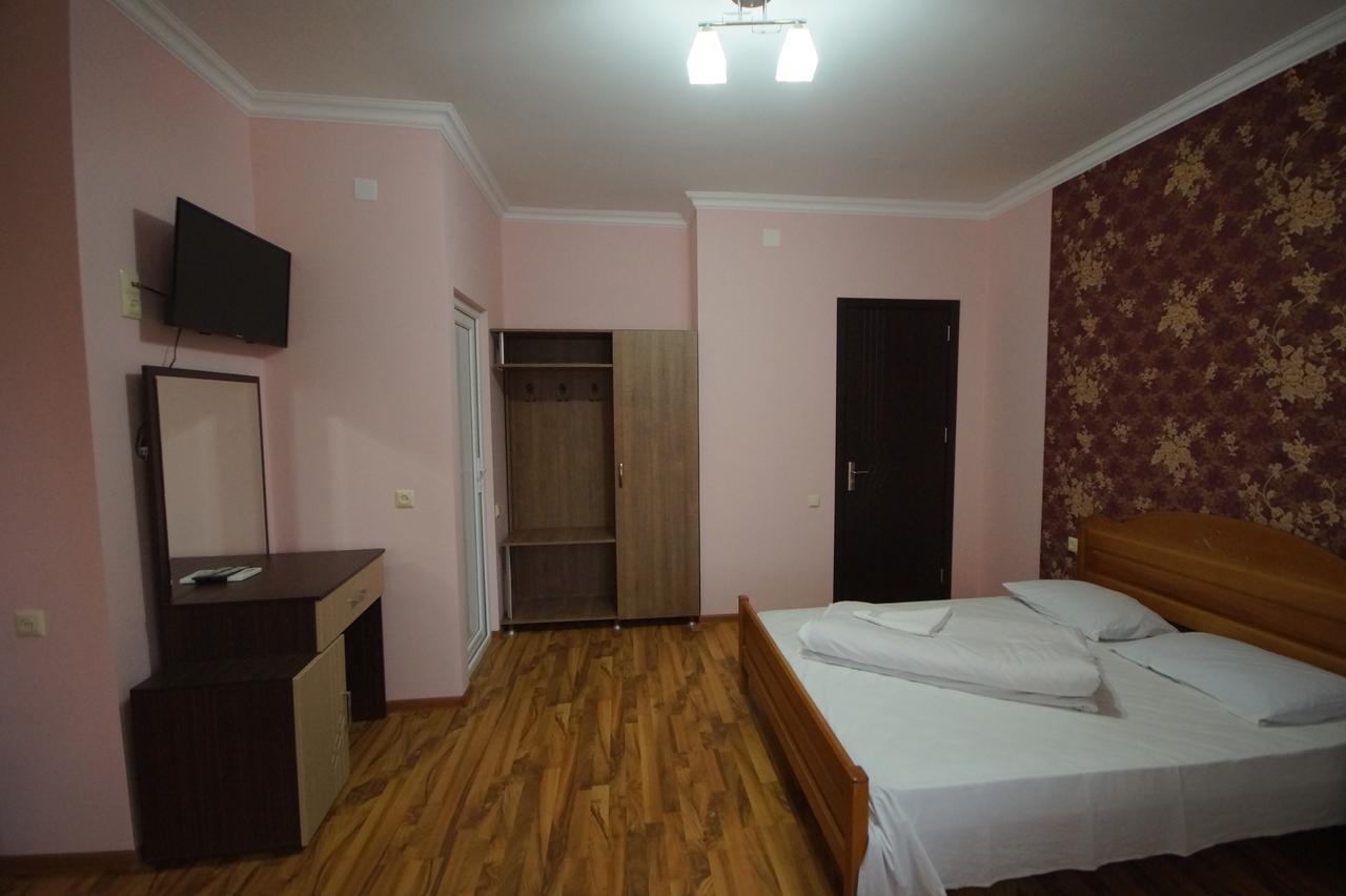 Marani Hotel บาทูมิ ภายนอก รูปภาพ